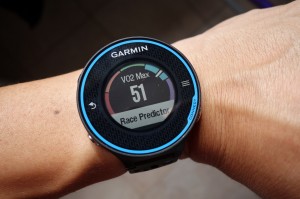 Calculez votre VO2 Max et prévoyez votre temps de course avec la Garmin Forerunner 620