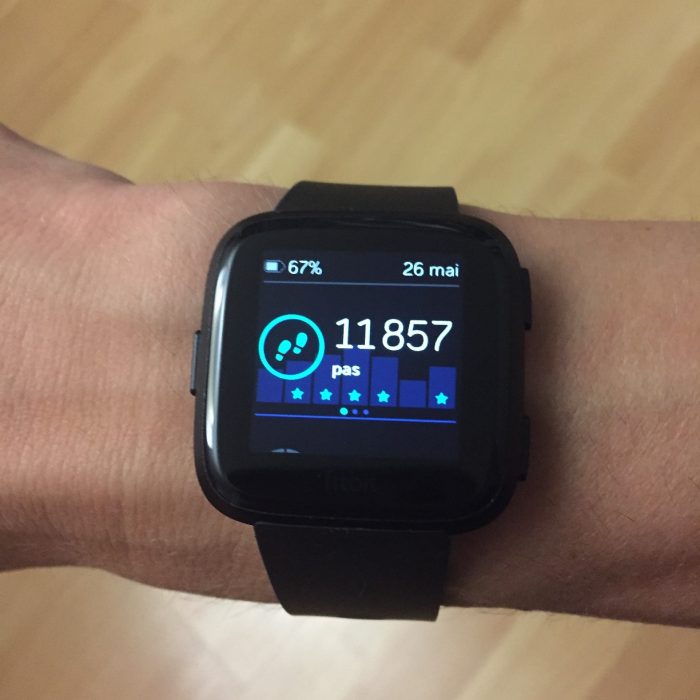 Fitbit Versa tracker activité