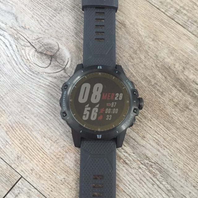 Montre GPS COROS Vertix Outdoor - Occasion (altimètre, Cardio, GPS, Etc.)