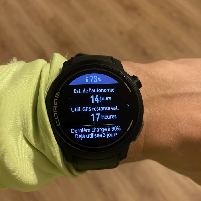 COROS PACE AMOLED, première