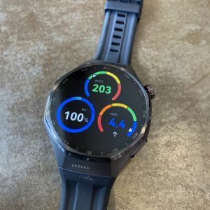Huawei Watch GT 6 Pro running