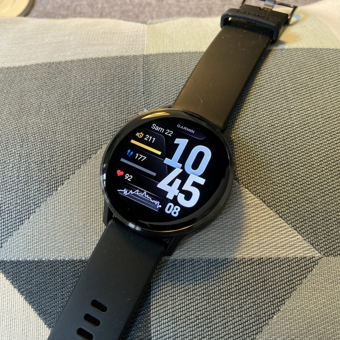 Test Garmin Venu plus stylée sportive jamais